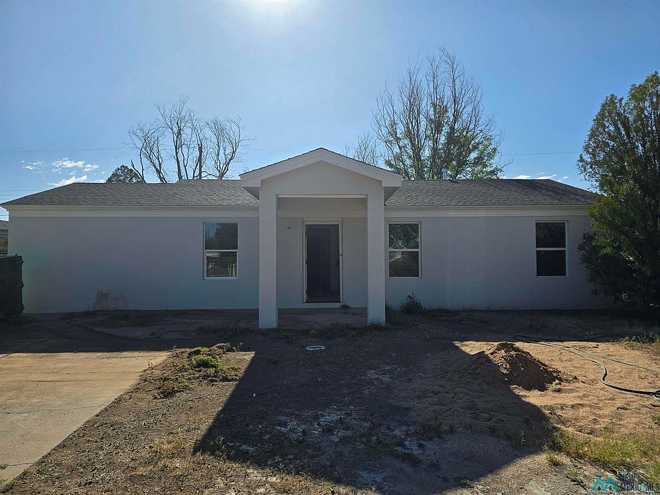 1st image of 3009 Vassar Dr