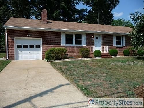 1st image of 106 Parker Ave