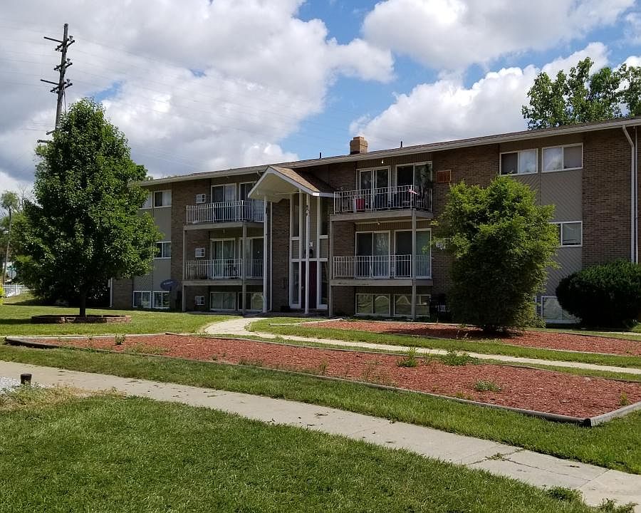 1st image of 410 Lippincott Blvd #A-33