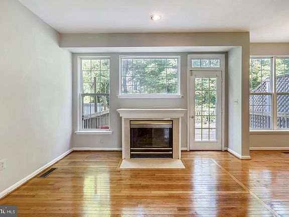 5th image of 13761 Lambertina Pl