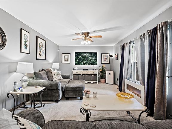 5th image of 312 Bradley Dr