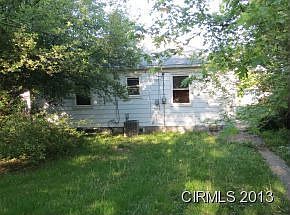 2nd image of 3648 Kinnear Ave