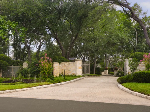3200 Riva Ridge Rd, Austin, TX 78746