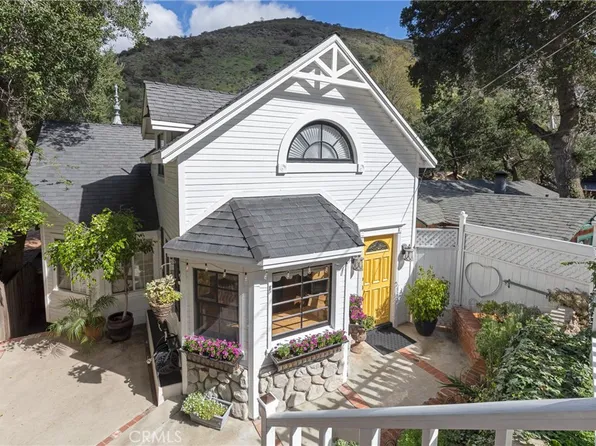 29213 Hazel Bell Dr, Silverado, CA 92676