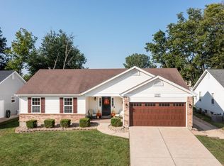 1737 Forest Trace Dr, O'Fallon, MO 63368