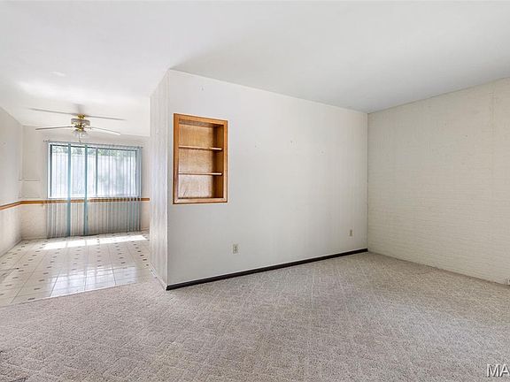 5th image of 1561 Ramona Ct