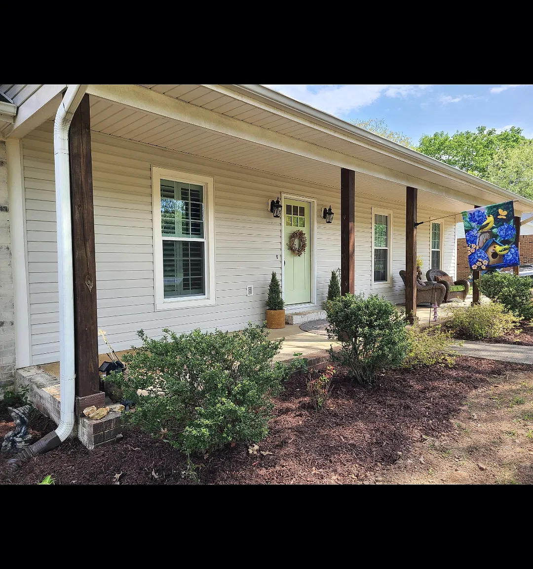 10476 Long Meadow Rd — Photo 1
