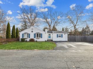 20 Hemlock Rd, Holbrook, MA 02343