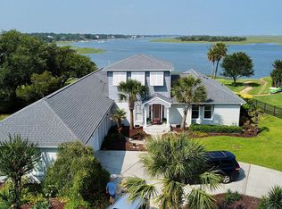 2176 Washington Acres Rd, Hampstead, NC 28443