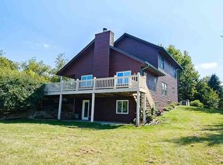 11224 Fox Trail Rd, Durand, IL 61024