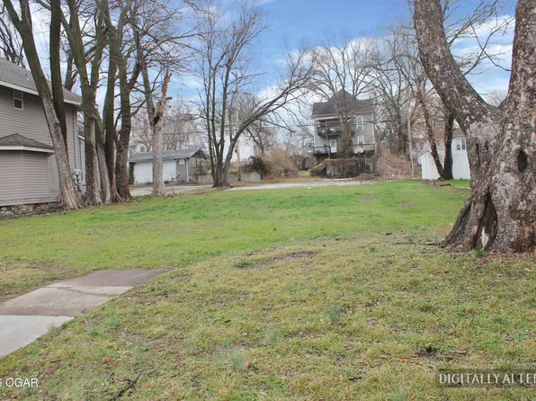 511 N Byers Ave #219, Joplin, MO 64801