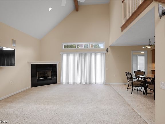 4th image of 477 Cranleigh Ct