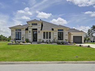 187 Gather St, Castroville, TX 78009