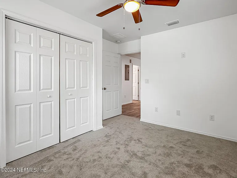 2220 Flesher Ave — Photo 20