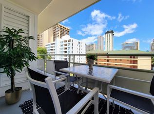 445 Kaiolu St APT 704, Honolulu, HI 96815