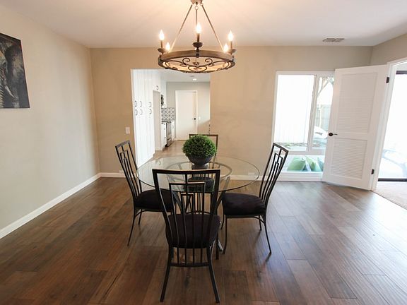 5th image of 818 Elmhurst Cir