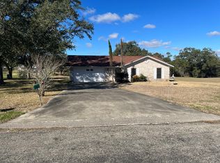 288 Mission Bell Rd, Victoria, TX 77905