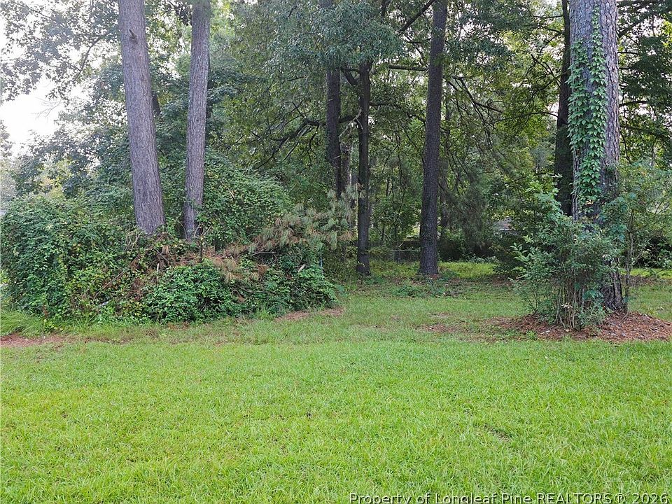 2nd image of 1671 Rim Rd