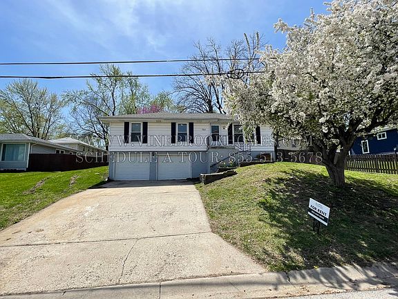 3rd image of 703 E Brasfield St