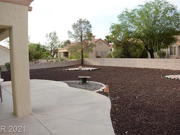 5th image of 8609 Bayland Dr