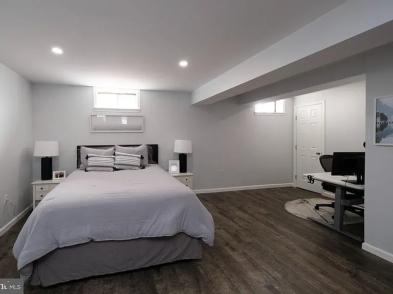 2640 Grandview Blvd — Photo 7