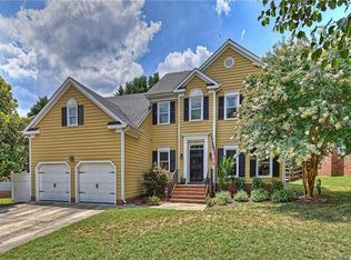 8523 Tamarron Dr, Charlotte, NC 28277