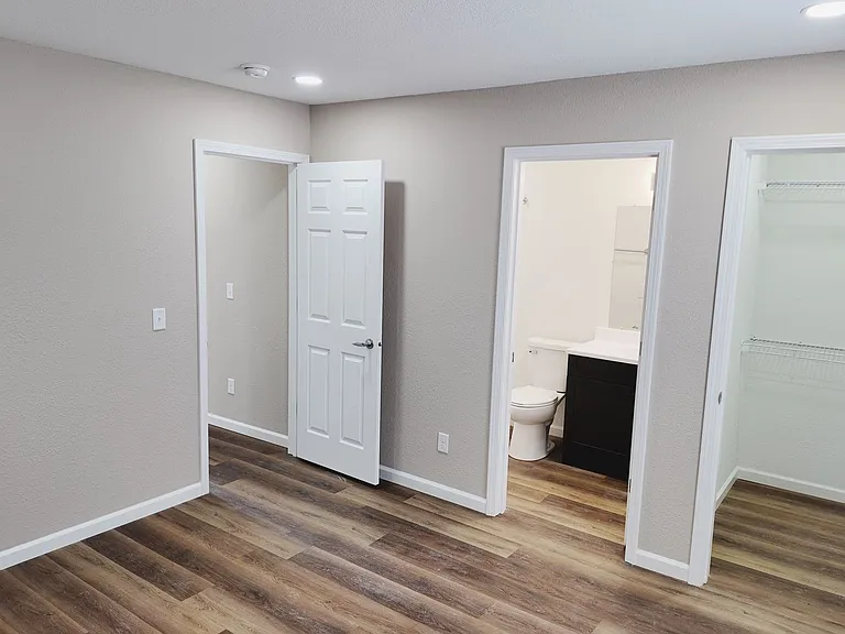 205 Victory Ln — Photo 9