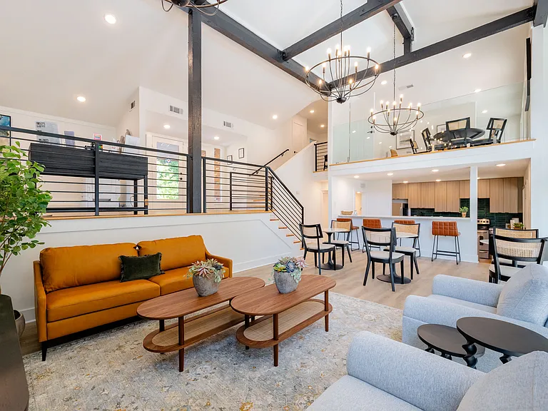 Enclave at North Point — Photo 31