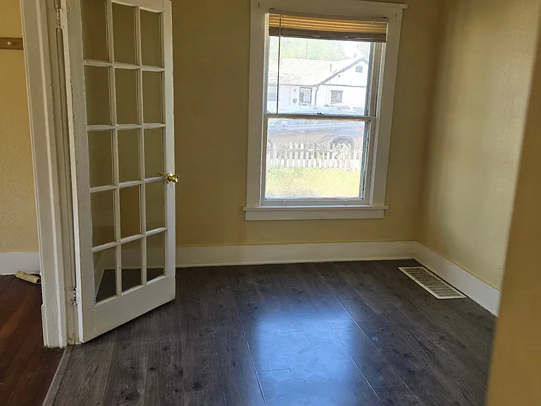 1250 Bohmen Ave — Photo 8