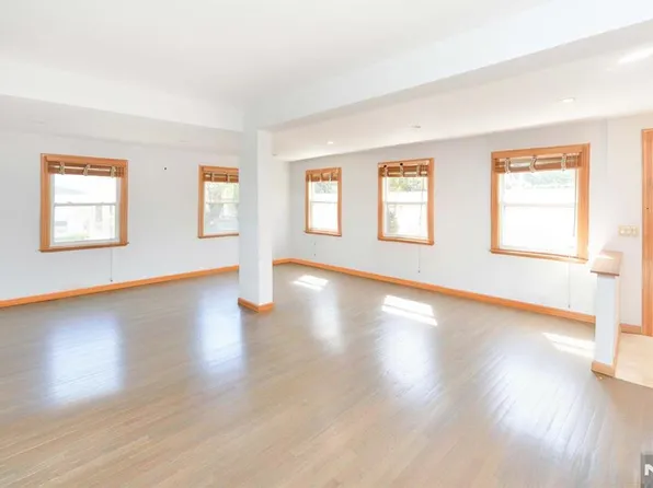 93 Copley Avenue, Teaneck, NJ 07666