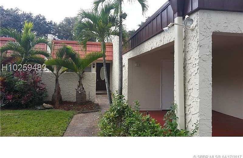 1st image of 6557 NW 99th Ave #C20