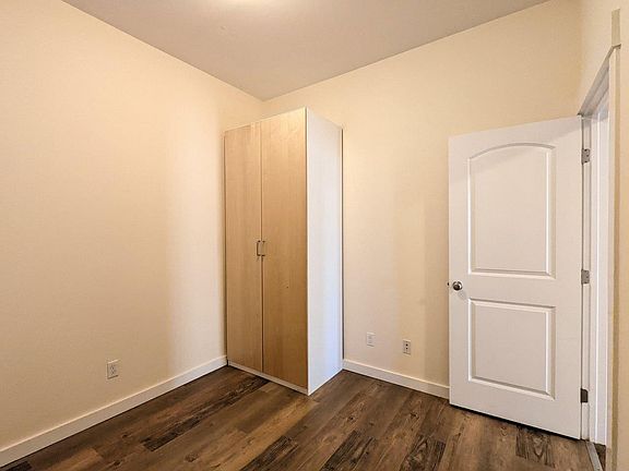 4th image of 2210 Durant Ave #1B