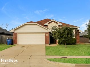 927 Ranch Rd, Dallas, TX 75253