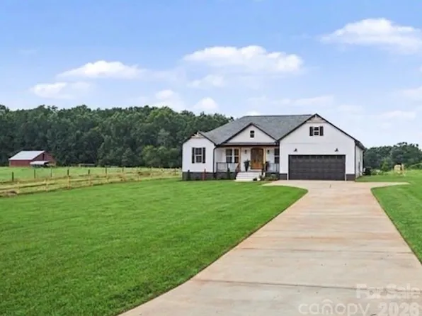 439 Hambright Rd, Blacksburg, SC 29702