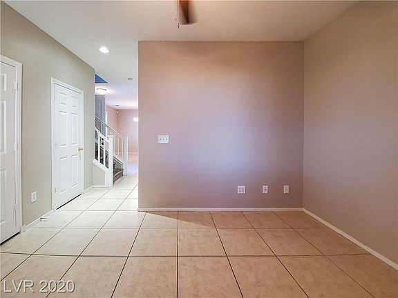 4th image of 9775 Hanover Grove Ave