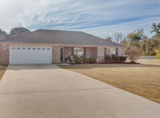 237 Misty Cove Ct, New Market, AL 35761