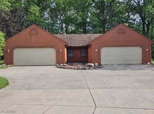 E⭐︎House 32761 Glen Dr #32761, North Ridgeville, OH 44039 | Zillow