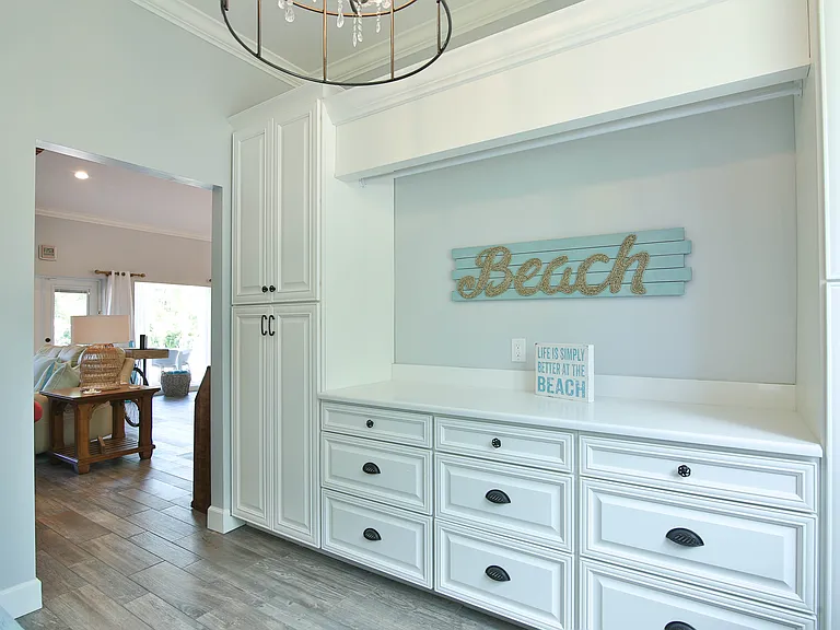 1102 Mallorca Dr — Photo 43