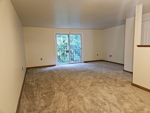 4th image of 4606 Central Park Dr