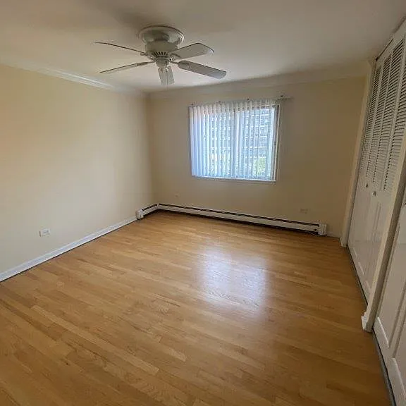 205 W Miner St #4 — Photo 4