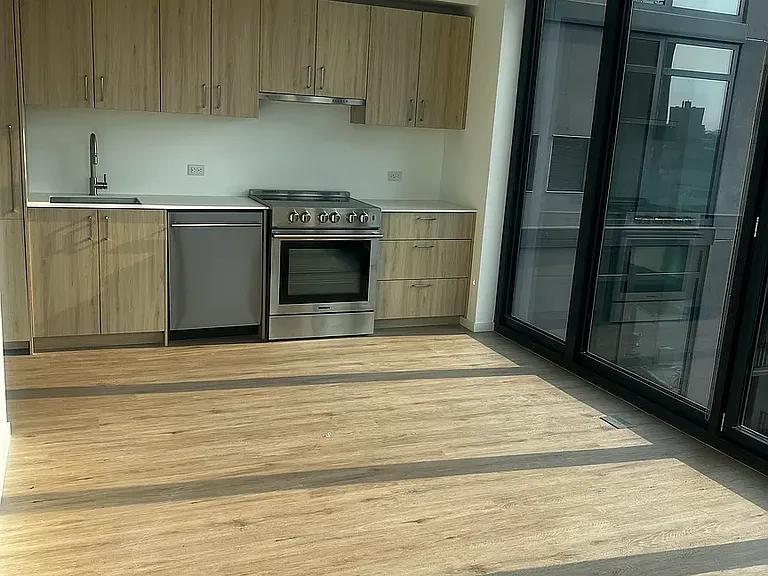 12 Halsey St #514 — Photo 14