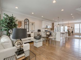 326 Tennessee Ave NE, Washington, DC 20002