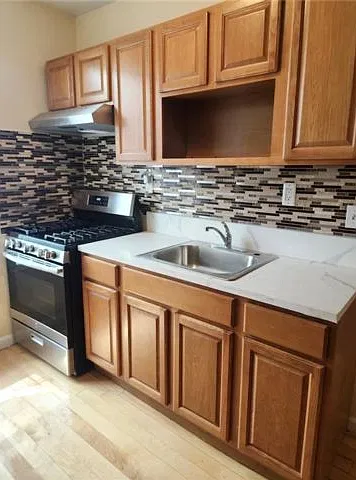 1 bed, 1.0 bath, $2,299 — Photo 1