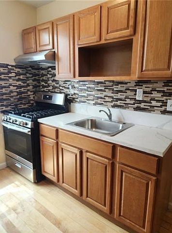1st image of 2181 Strauss St #1R