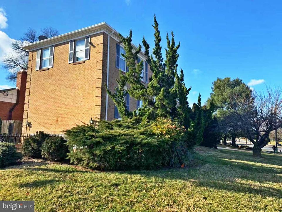 2nd image of 6508 Democracy Blvd