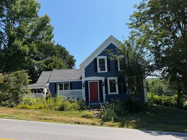 140 Town House Rd, Union, ME 04862
