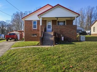 2672 Coal City Rd, Coal City, WV 25823