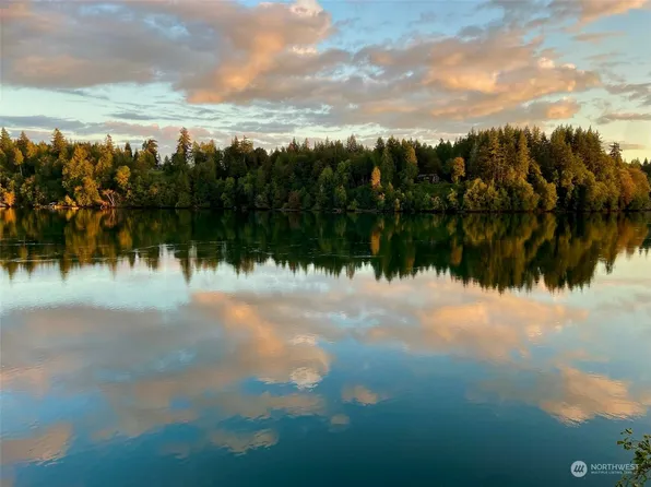 800 E Old Farm Road, Shelton, WA 98584