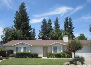 2370 Sierra View St, Selma, CA 93662