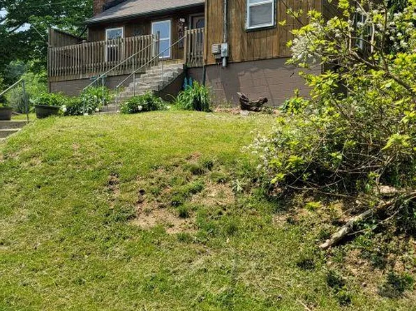 124 Marianna Ln, Shady Spring, WV 25918